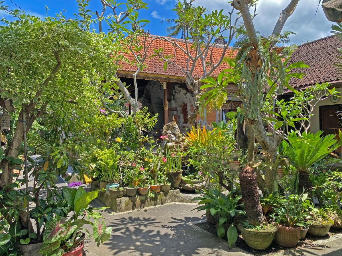 Ganesh Homestay *