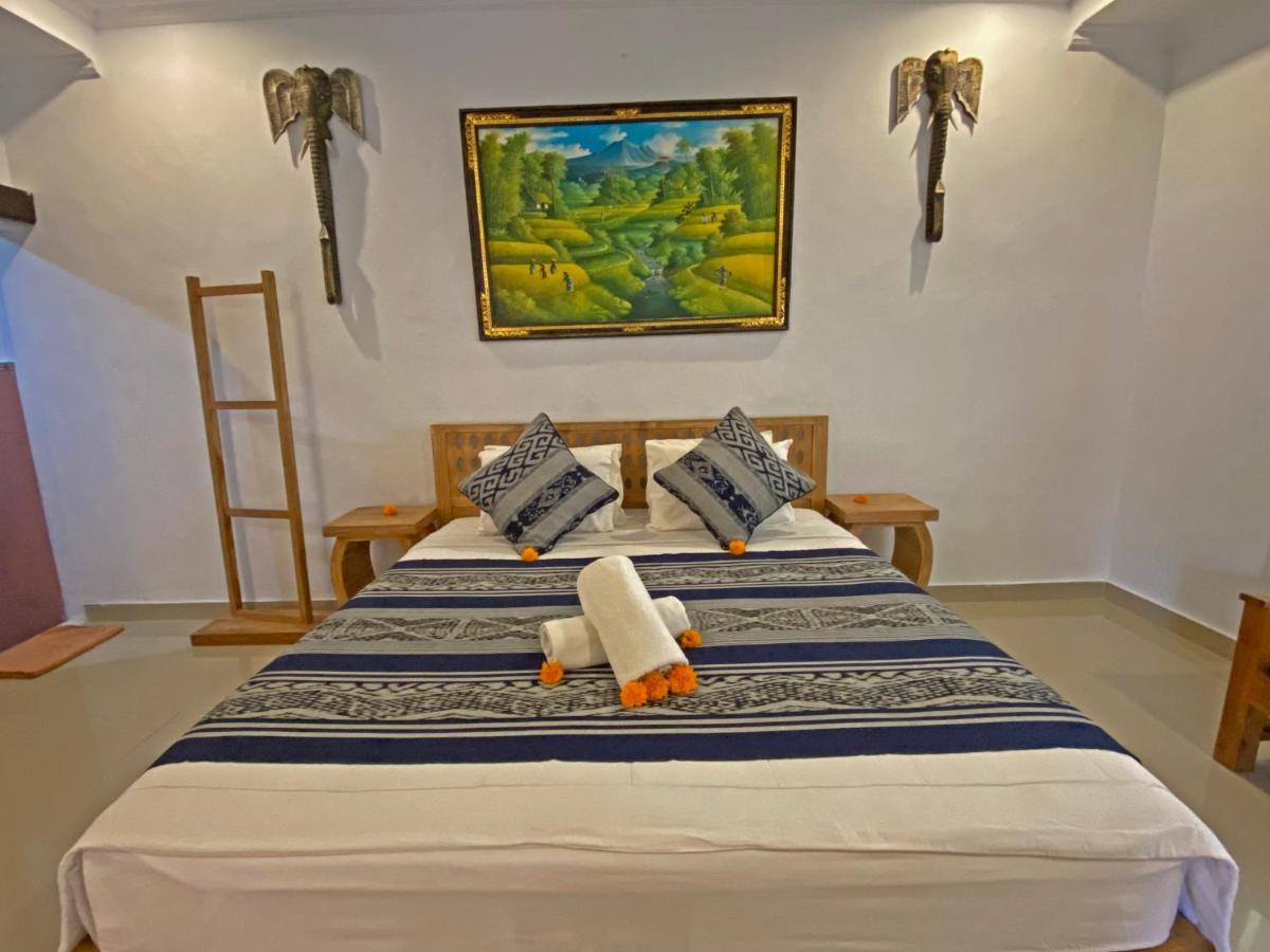 Homestay Ganesh *